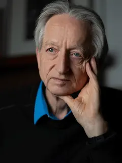 Portrait of Geoffrey Hinton