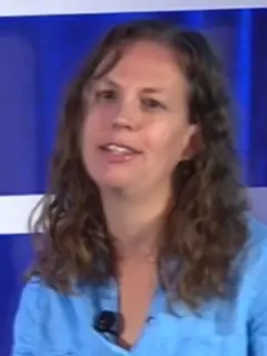 Portrait of Rachel Thomas