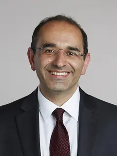 Portrait of Zoubin Ghahramani